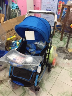 Xe đẩy 2 chiều có bập bênh 720W cho bé