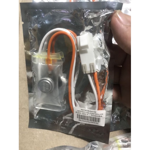 Cảm Biến Âm Tủ Lạnh Toshiba Chính Hãng / Sò Lạnh / Rơ le xả đá