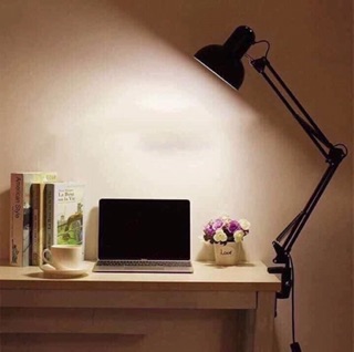 ĐÈN KẸP BÀN PIXAR LUXO