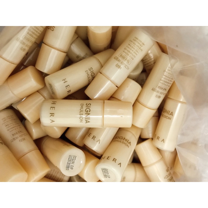 Sữa dưỡng tế bào gốc trẻ hoá da Hera Signia Mini Sample - Lọ 5ml