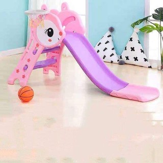 Cầu trượt/ Cầu tuột Nai nhỏ cho bé kèm bóng rổ