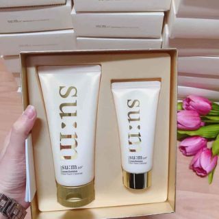 Set sữa rửa mặt tinh chất vàng