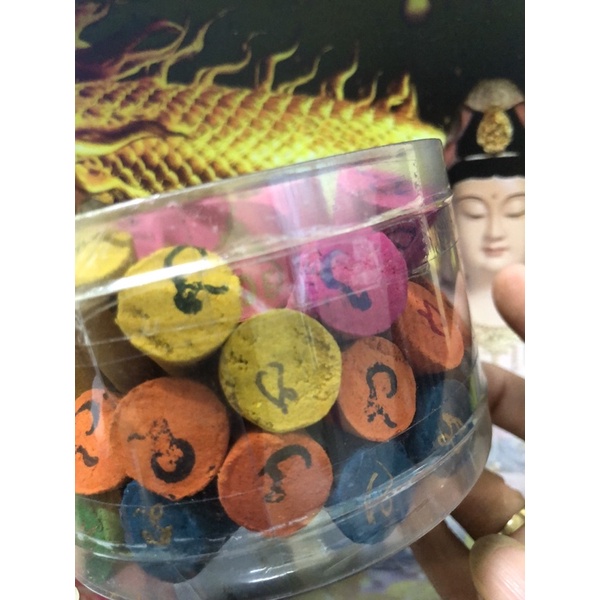 Trầm xông chiêu tài Thái Lan