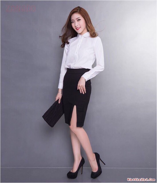 Chân váy công sở xẻ đùi