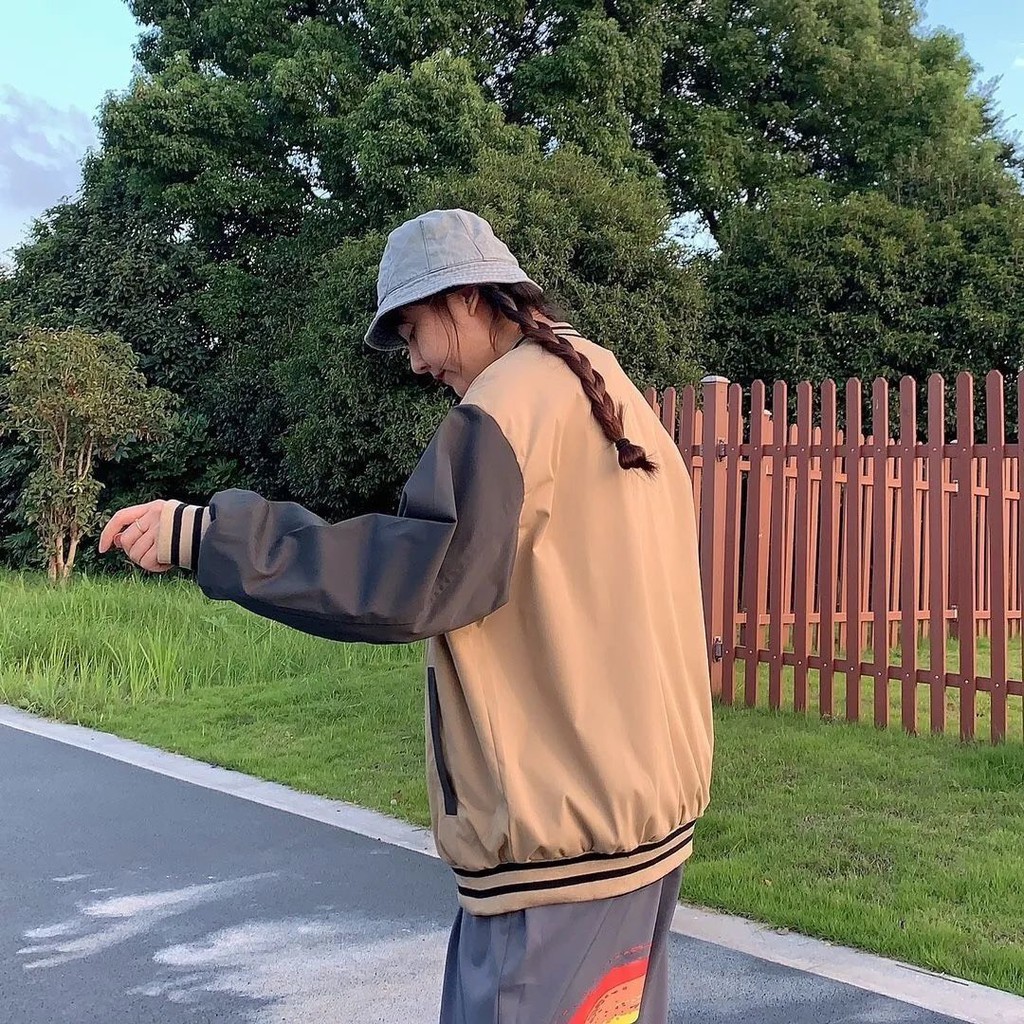 Áo khoác dù bomber unisex form rộng Thêu Badge phong cách ulzzang Wind | BigBuy360 - bigbuy360.vn