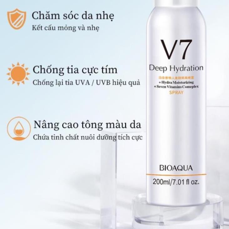 Xịt Khoáng Trang điểm chống nắng kiềm dầu V7 Toning Skin