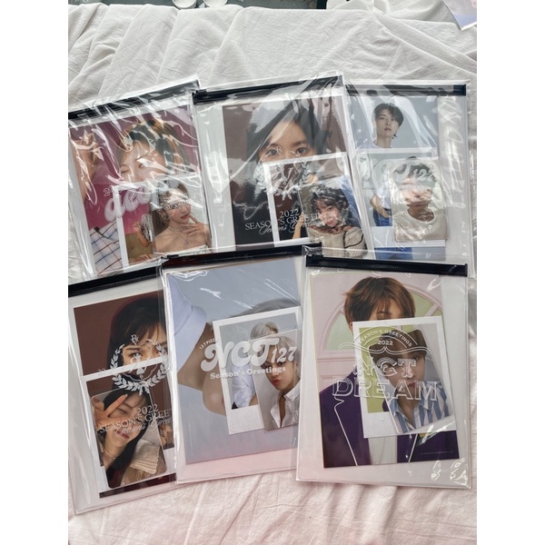 Bộ ảnh nguyên seal Season’s Greetings Photopack 2022