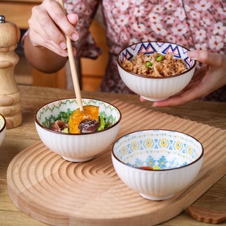 Bát cơm hoa văn thổ cẩm
