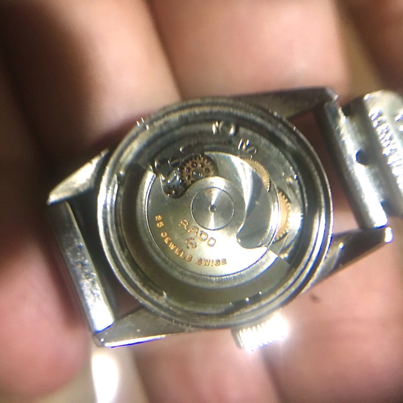 đồng hồ nữ Rado