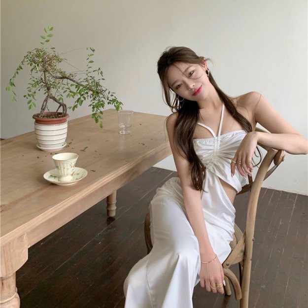 ĐẦM DÂY RÚT HỞ EO NỮ TÍNH (V1096)