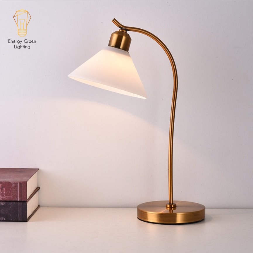 Đèn Bàn Học Đọc Sách, Làm Việc Energy Green Lighting DB-3080 - Khung Kim Loại,Chao Thủy Tinh - Kiểu Dáng Sang Trọng