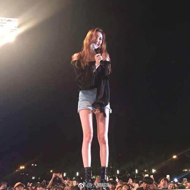 [Mã WASTUP giảm 10% tối đa 30K đơn 99K] [Có sẵn +ảnh thật] Áo trễ vai Irene Red Velvet phong cách Hàn Quốc chất voan đẹp | BigBuy360 - bigbuy360.vn