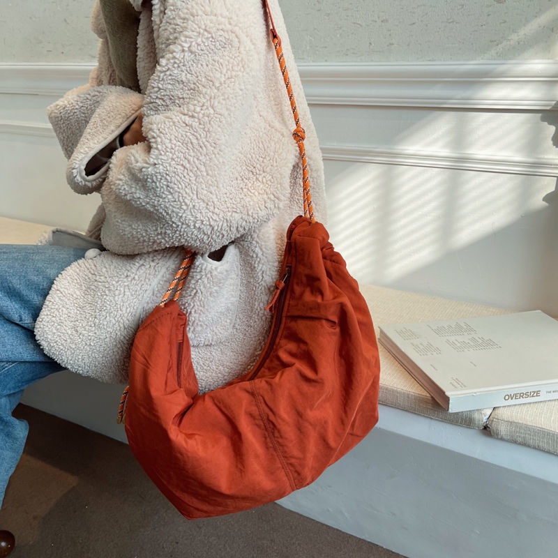 Túi Đeo Vai Mềm Mại Màu Trơn Thời Trang Mùa Đông Chất Lượng Cao Có 7 Kiểu Tùy Chọn