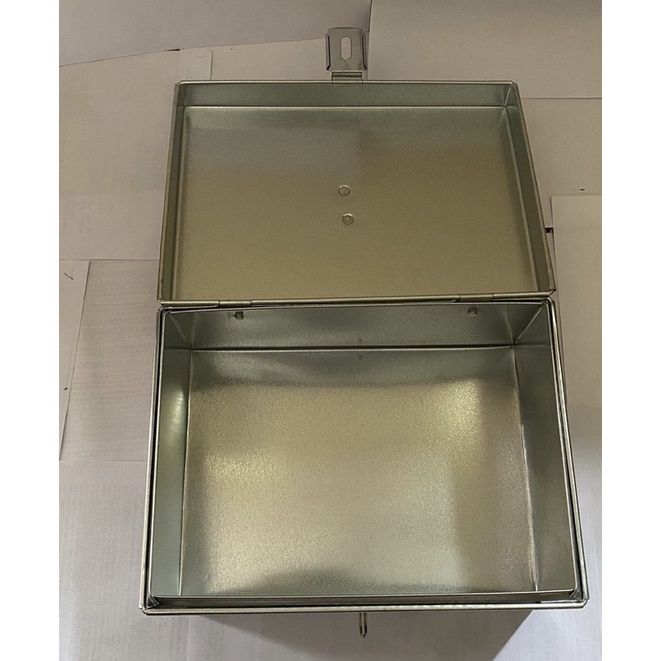 Hòm tôn size 48cm x 30cm x 19cm siêu dày dặn, chắc chắn - Tôn loại 1