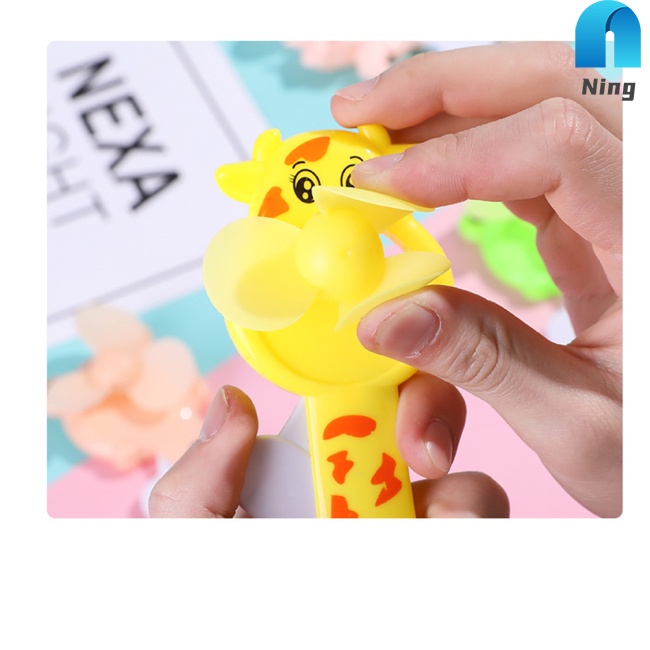 Quạt Làm Mát Cầm Tay Mini Dạng Nhấn Hình Hoạt Hình Dễ Thương Cho Mùa Hè