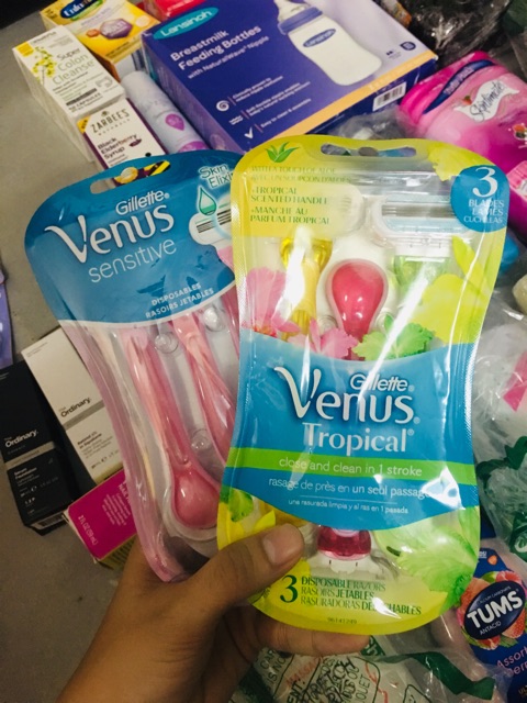 [CÓ BILL] Tách set DAO CẠO VENUS Treasures Women's Disposable Razors và BIC CỦA MỸ