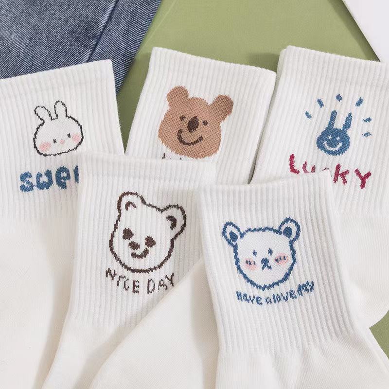 5 Đôi tất WAFNHA bằng cotton in họa tiết hoạt hình dễ thương cho nữ