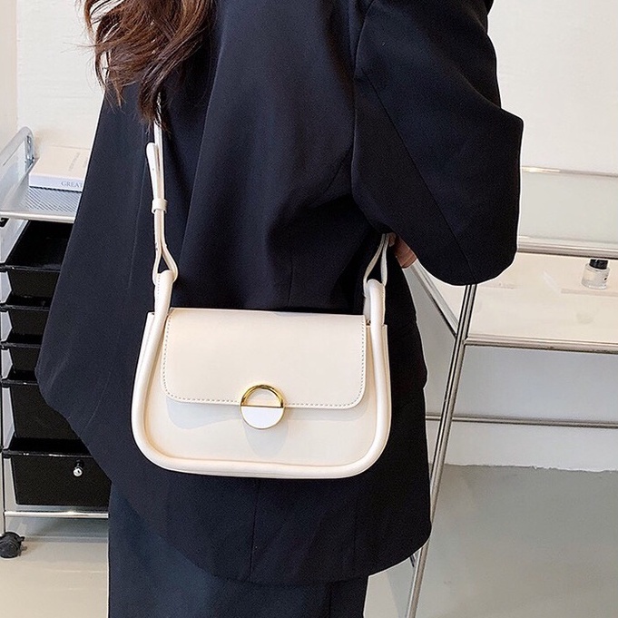 Túi đeo vai , túi đeo chéo dây xích phối lụa, khóa tròn kiểu mới 2022 SL46