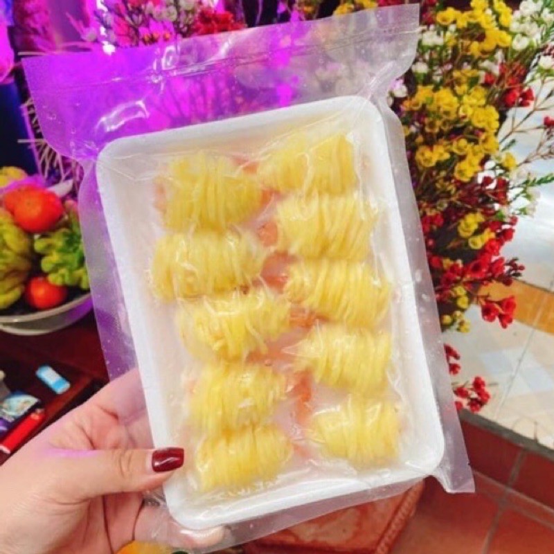 Tôm cuộn khoai tây siêu ngon (khay 300gr)