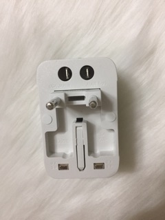Ổ cắm du lịch tiện lợi