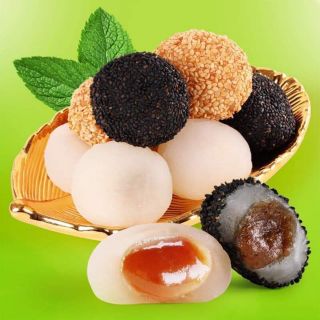THÙNG 2KG BÁNH MOCHI TRÒN 4 VỊ. DATE LUÔN MỚI.