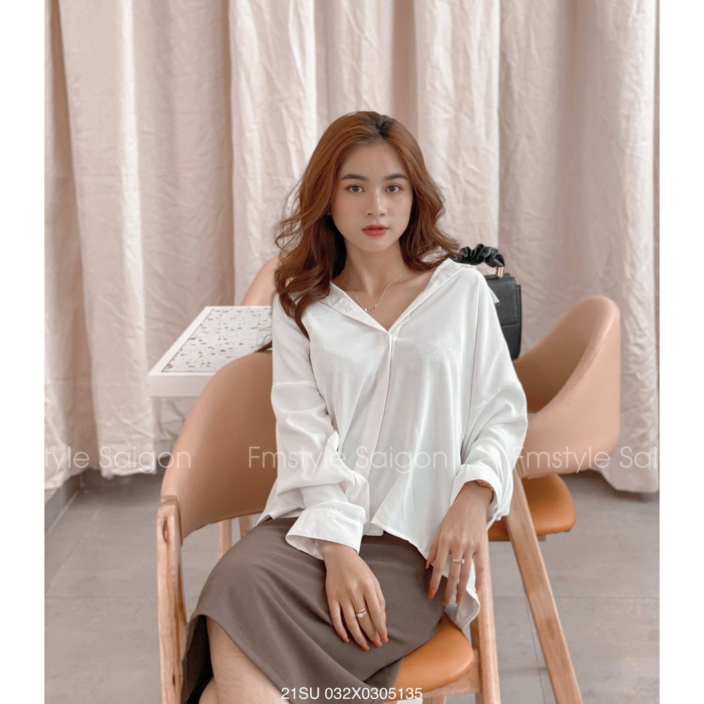 [Mã WASKT304 giảm 15% tối đa 30K đơn 99K] Áo sơ mi tay dài cổ bẻ trơn ulzzang thời trang nữ Fmstyle Saigon 21SU042X2201 | BigBuy360 - bigbuy360.vn