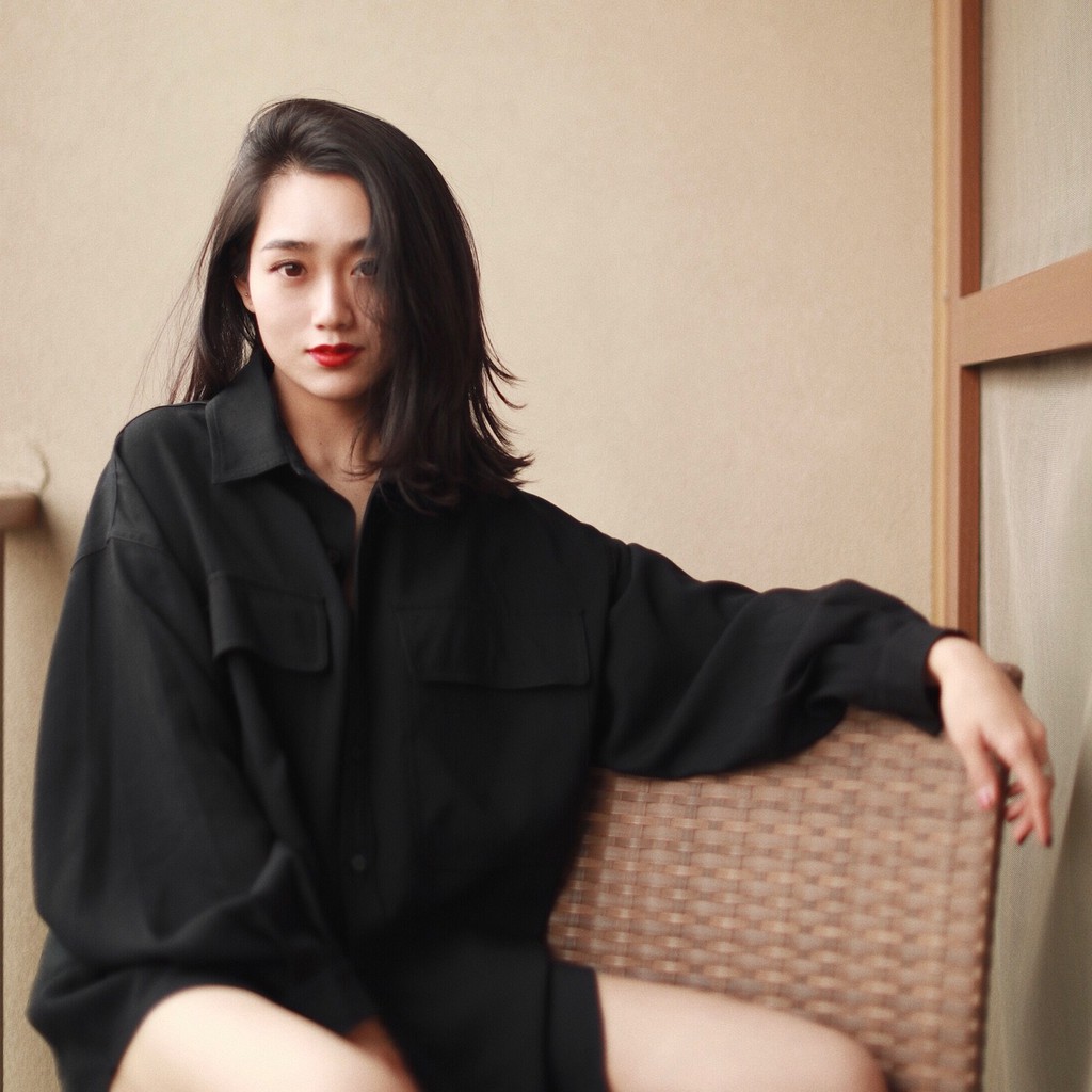 Sơ mi lụa basic màu đen 2 túi ngực A078