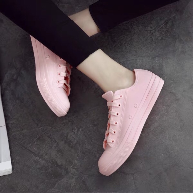 Giày Nhựa Đi Mưa Bền Nhẹ