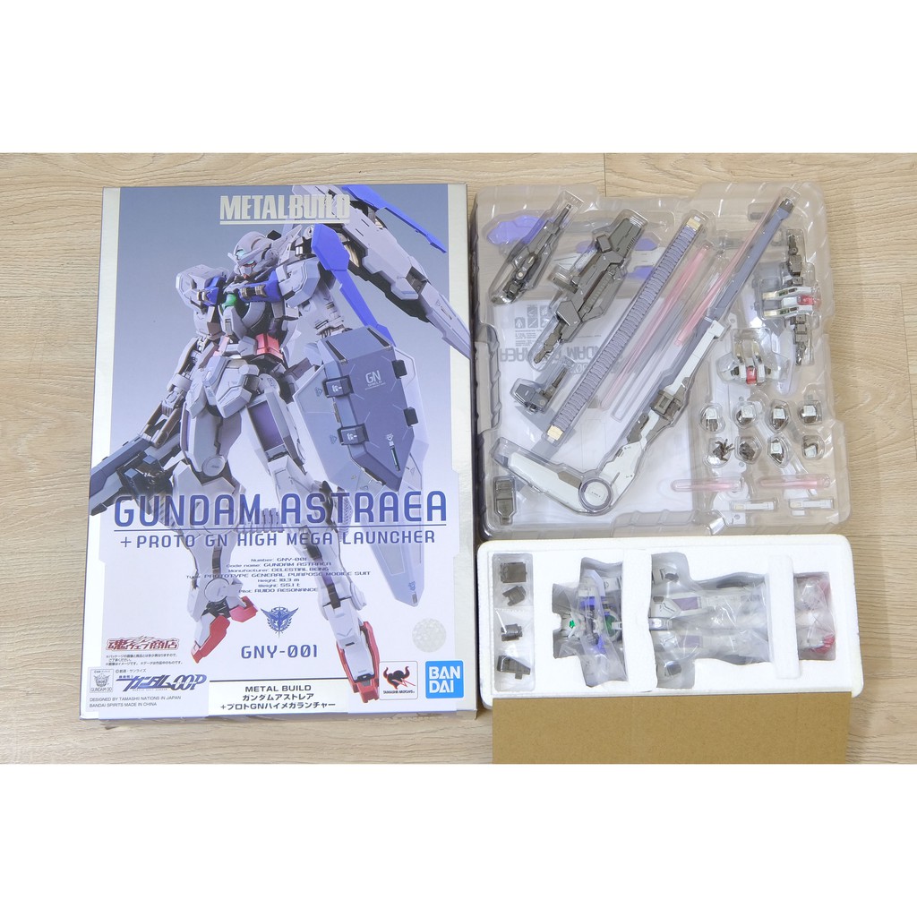 Mô Hình Metal Build Gundam Astraea + Proto GN High Mega Launcher. Chính hãng Bandai Metalbuild. Nguyên hộp cực nặng tay.