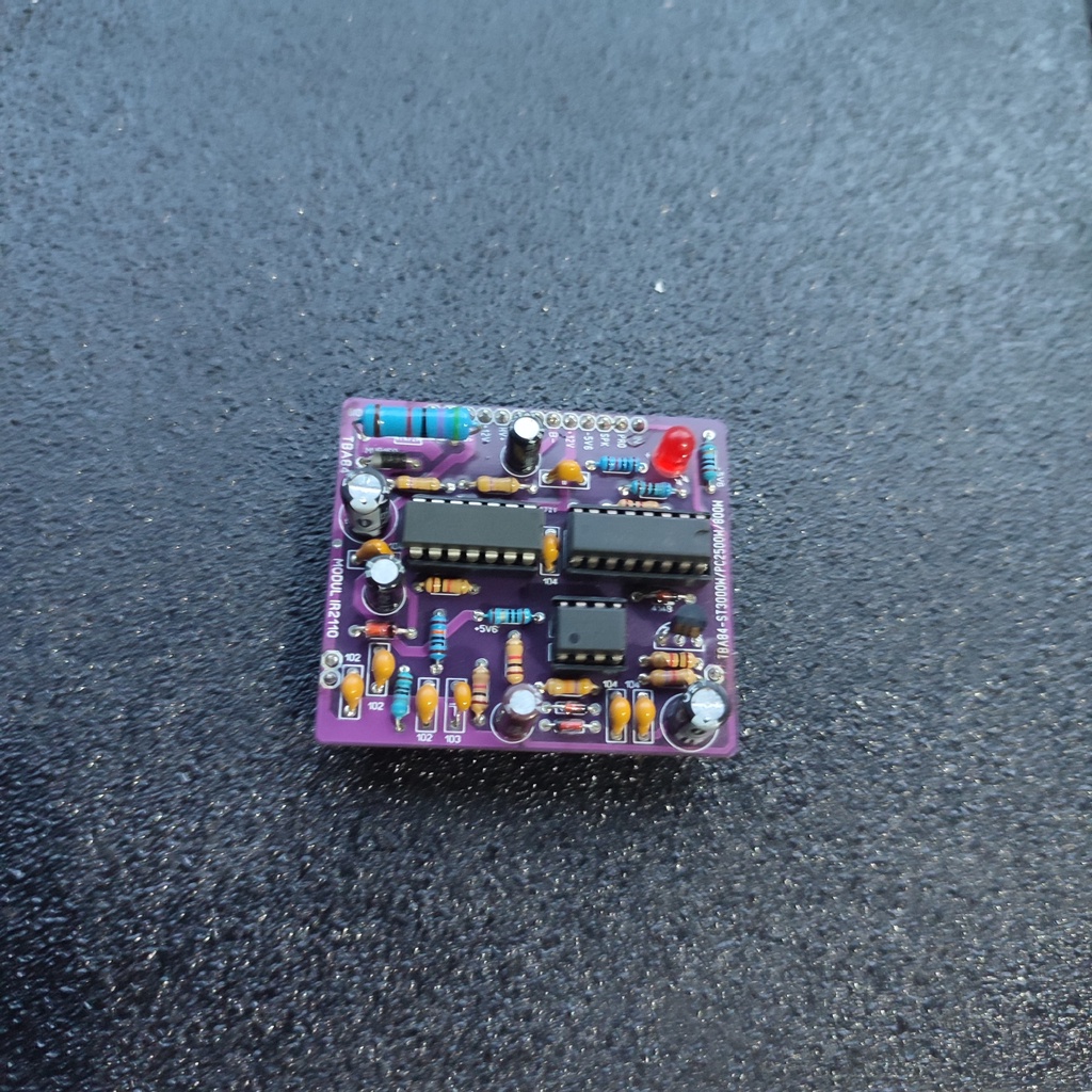 Mạch công suất class D 2 kênh stereo 2500W x 2