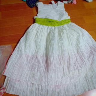 Áo chị Nguyễn Huệ