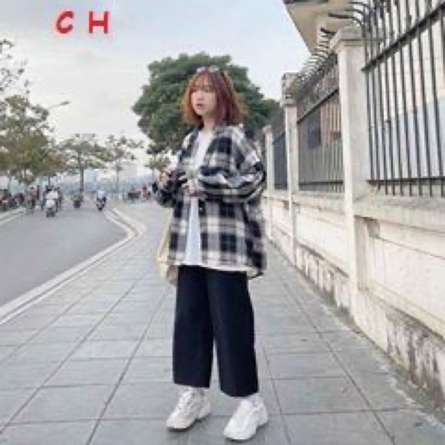 Sơ mi kẻ nắp túi tay bồng lệch túi C.OY576