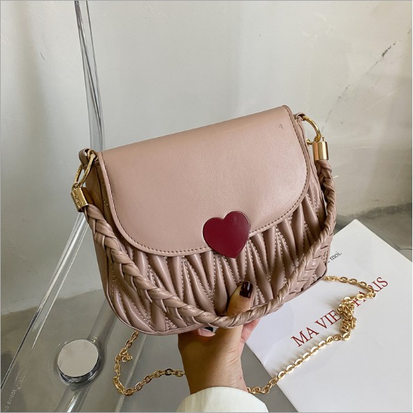 Túi trần tràm khóa trái tim đeo được 2 kiểu A016