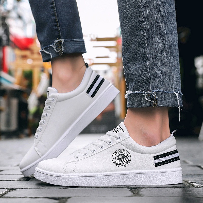 Giày sneakers nam Fashion KuMai gót kẻ đen, đỏ có 2 màu