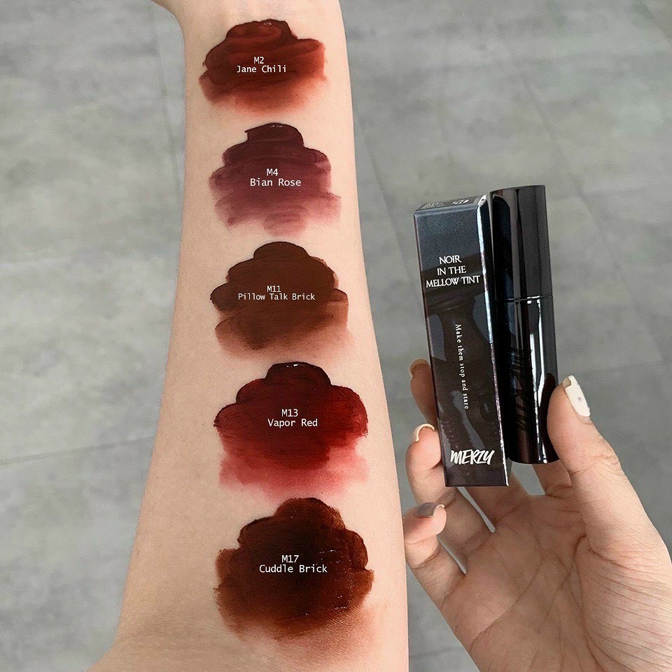 Son kem Merzy Noir Mellow Tint - Vỏ đen mới nhất