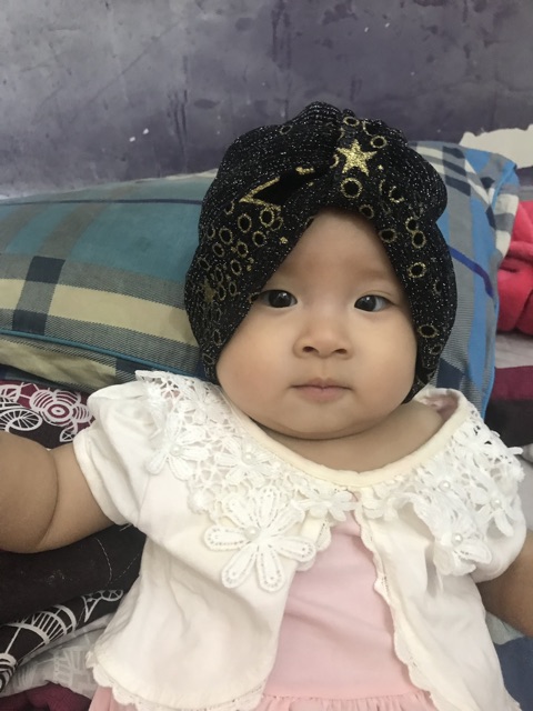 Turban lấp lánh cho bé