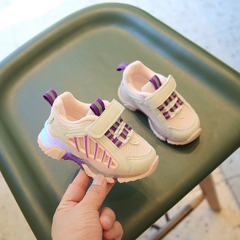 Giày Thể Thao cho bé trai, bé gái PHÁT SÁNG - Mẫu mới 2022 - Hàng Quảng Châu Cao Cấp ( SHOP KHÔNG BẢO HÀNH ĐÈN ) (2033)