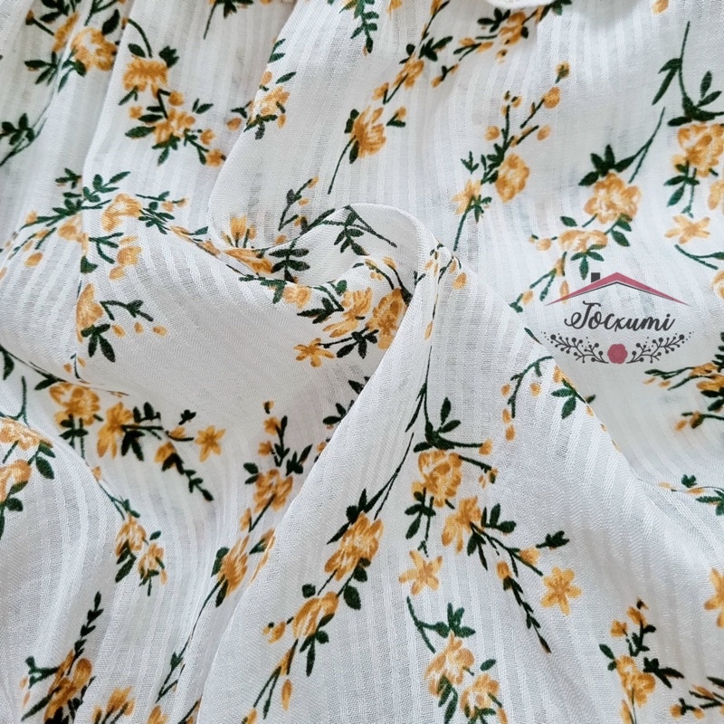 Body hai dây bèo ngực đón hè với 2 màu đẹp xuất sắc - Tocxumi