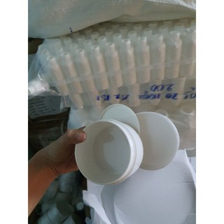 hủ rỗng 100gram  màu trắng