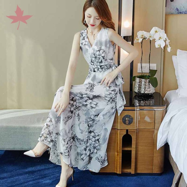 Đầm dài sát nách cổ chữ V phong cách Bohomian thiết kế thanh lịch | BigBuy360 - bigbuy360.vn