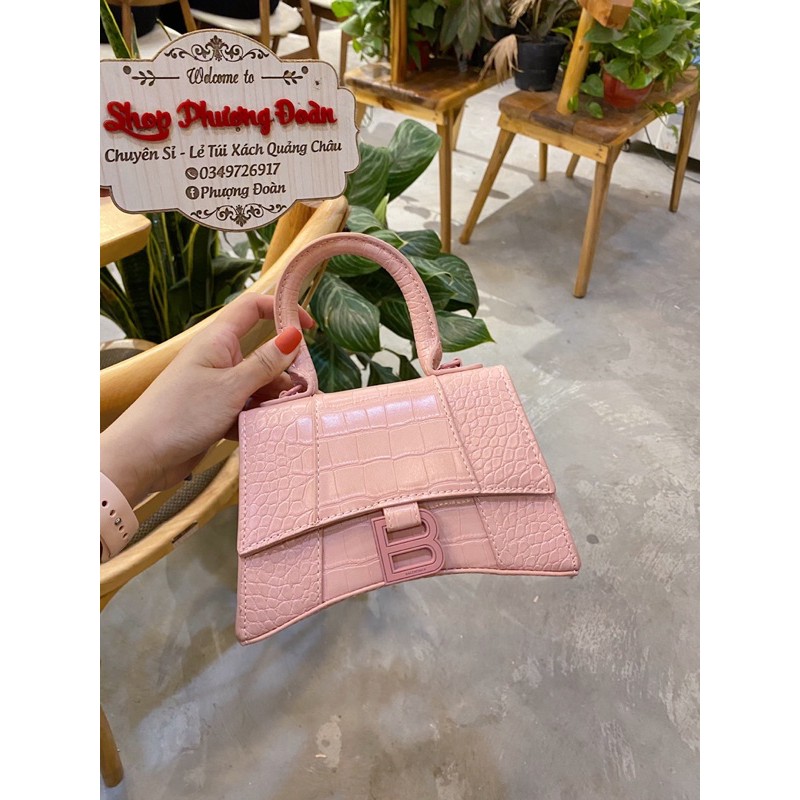 Túi chữ B có quai xách size 20- 22 kèm hộp ảnh thật | BigBuy360 - bigbuy360.vn