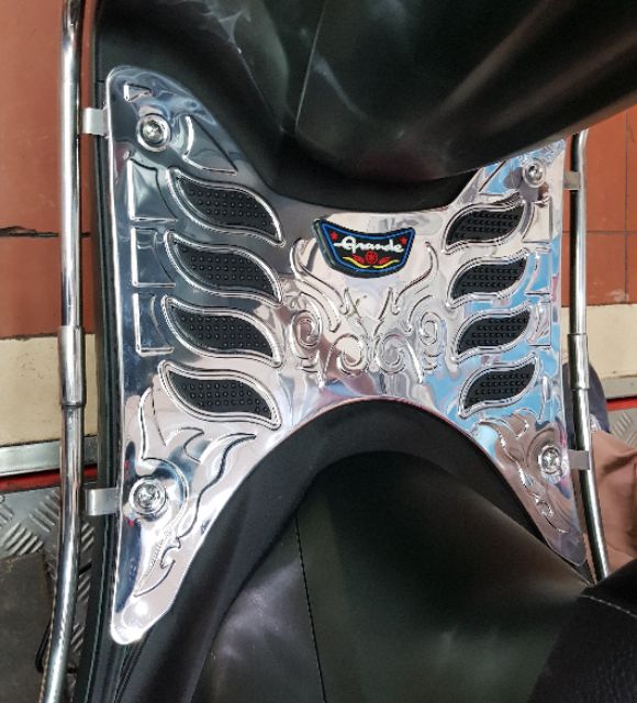 Khung Quây xe Grande 2022-2023 inox chính hãng