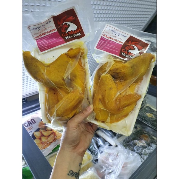 Gà ủ muối hoa tiêu 2 khay
