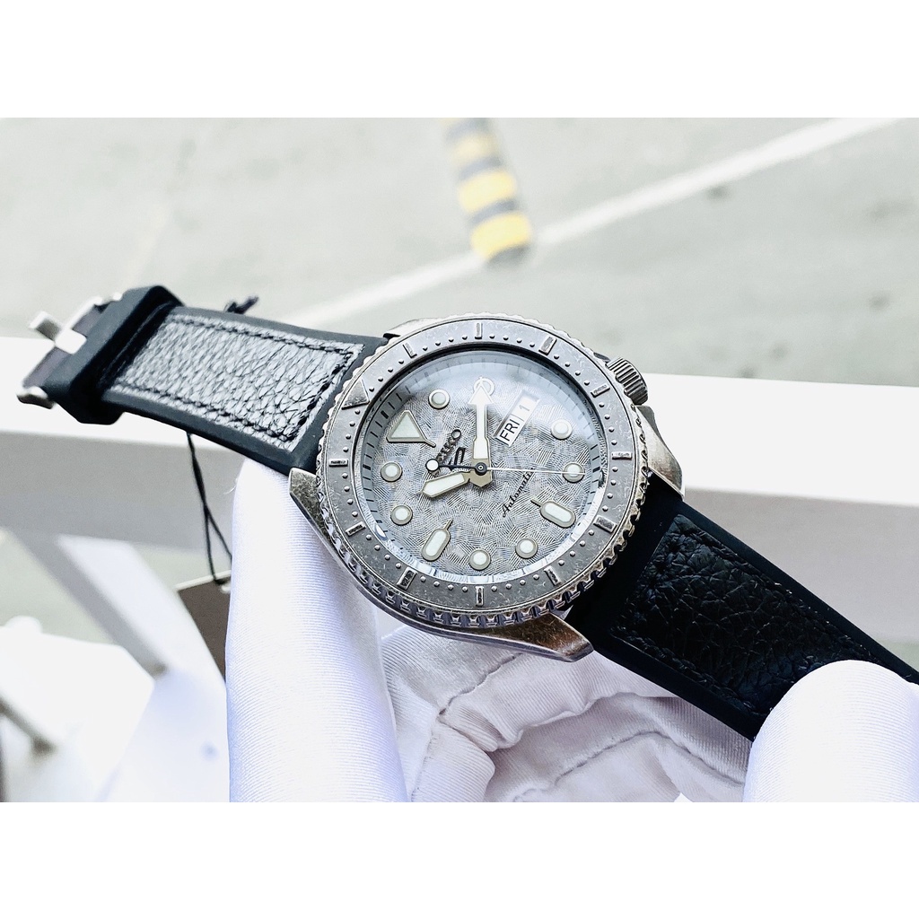 Đồng hồ nam dây da Seiko Automatic SRPE79K1