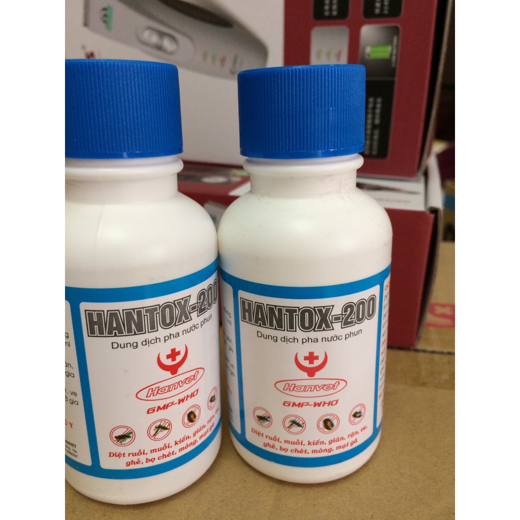 Thuốc diệt ruồi,muỗi, rận, ve chó, bọ chét, mồng mạc gà, ve bò dạng xịt HANTOX200