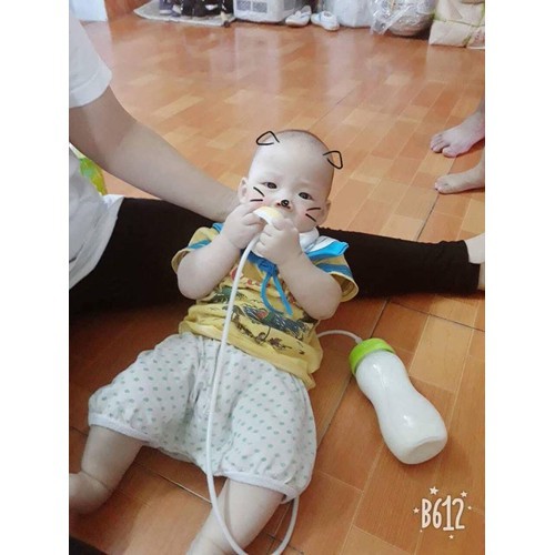 Bình sữa rảnh tay cho bé