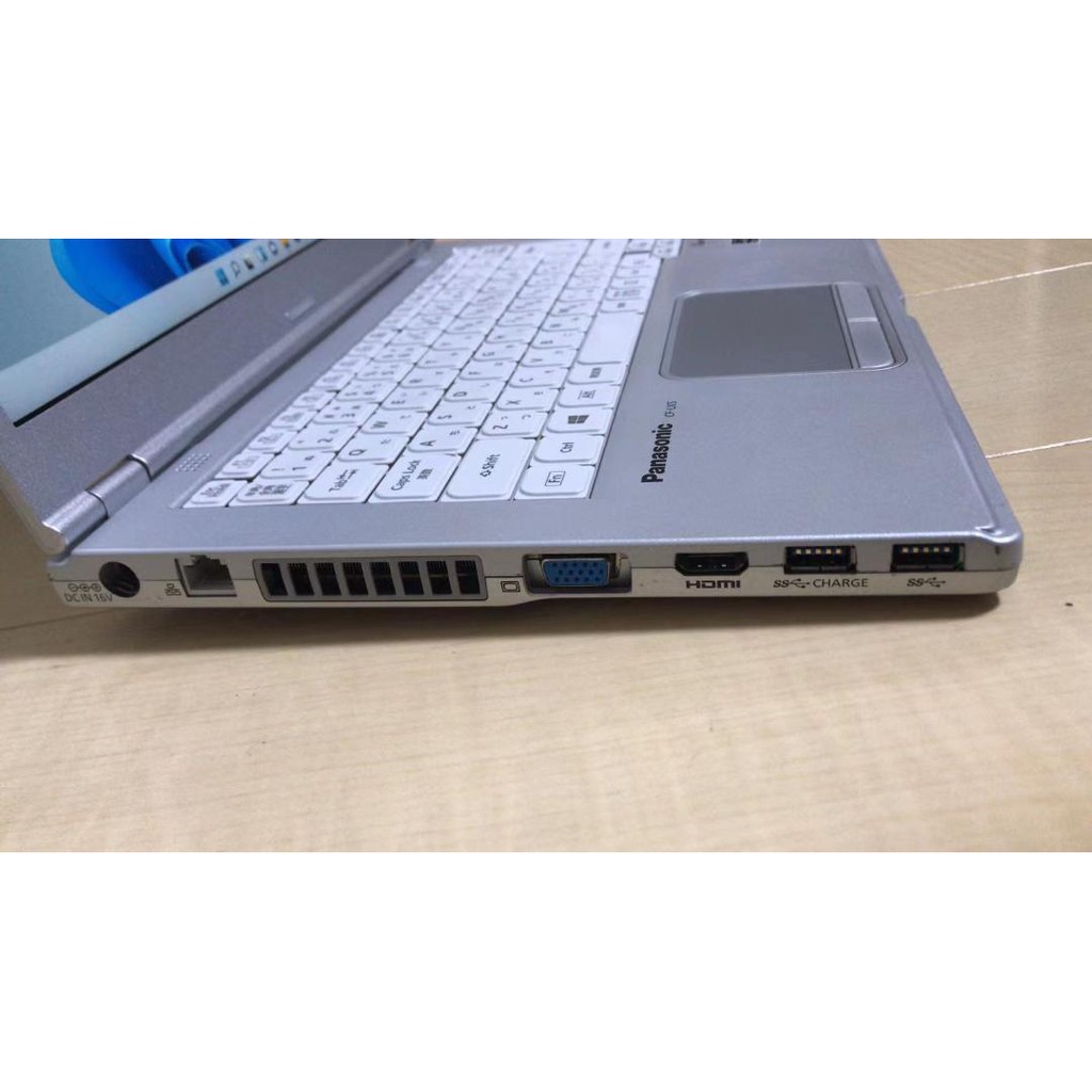 Máy tính xách tay Panasonic Let's note CF-LX5 Core i5-6300U 2.4Ghz/ Ram 8GB/ SSD256GB/ 14inch
