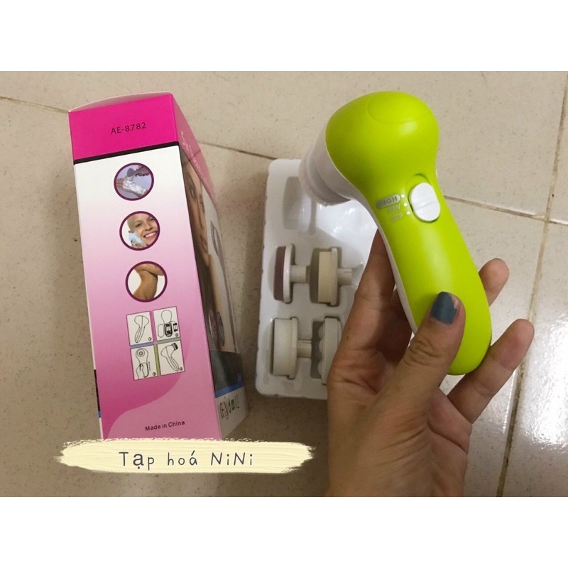 MÁY MASSAGE MẶT 5 IN 1- BEAUTY CARE MASSERGER AE 8782