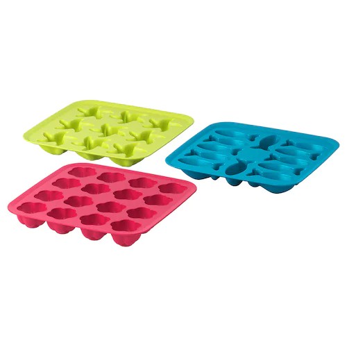Khay làm đá khuôn làm thạch nhựa silicon nhiều màu an toàn cho sức khỏe . Giao màu ngẫu nhiên. Ikea Ik77