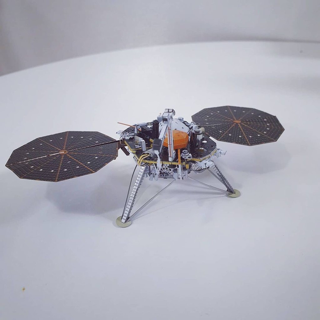 Mô hình 3D kim loại trạm đổ bộ InSight robot NASA thăm dò Sao Hỏa, Mô hình lắp ráp 3D thép không gỉ cao cấp - Chưa Lắp